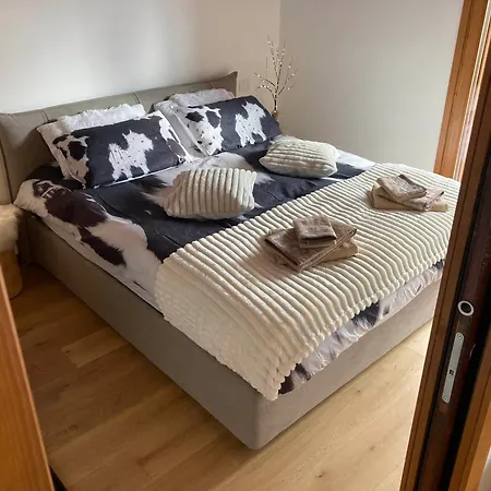 Elegant Padrio Passoaprica Apartmán Le Bratte